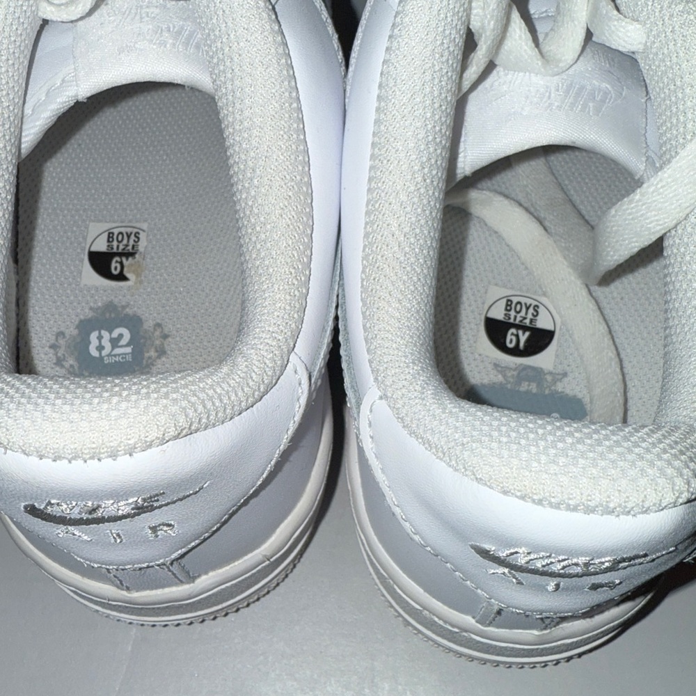 White Air Force 1 - Picture 3 of 6
